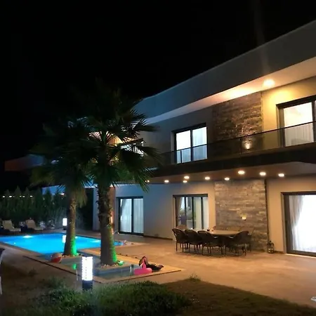 Osis Villa Kusadasi